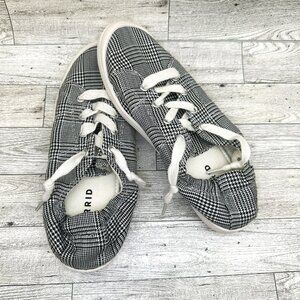 New w/o Tags Women's Torrid Size 7W Riley Plaid Ruched Lace-Up Cushion Sneakers